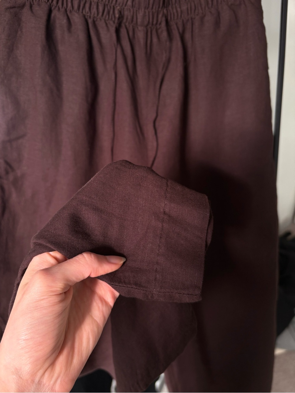 H&M Linen-Blend Elastic Waist Pants Dark Brown